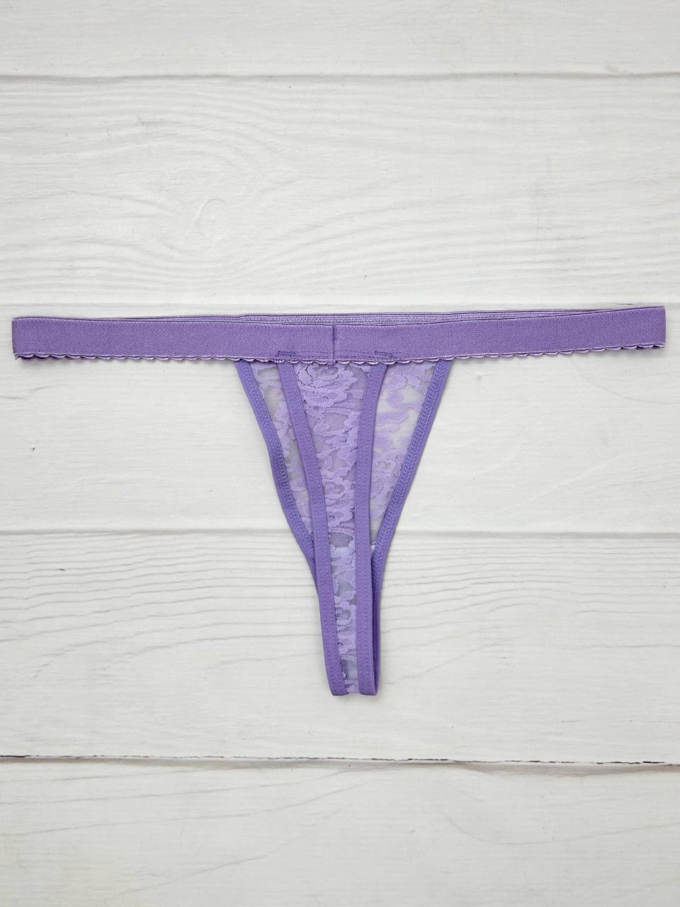 Tanga contorno lila