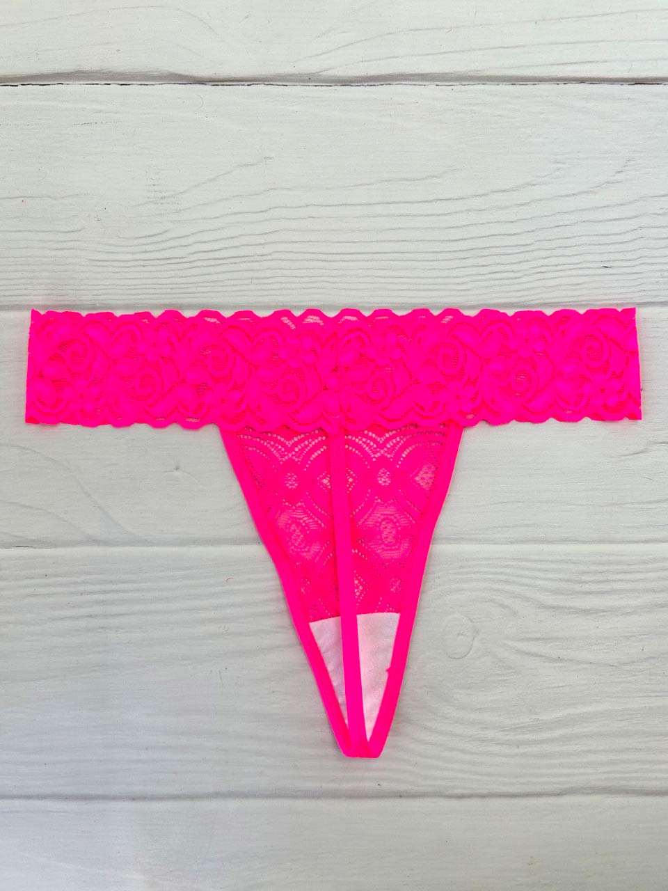Tanga franja hilo fucsia