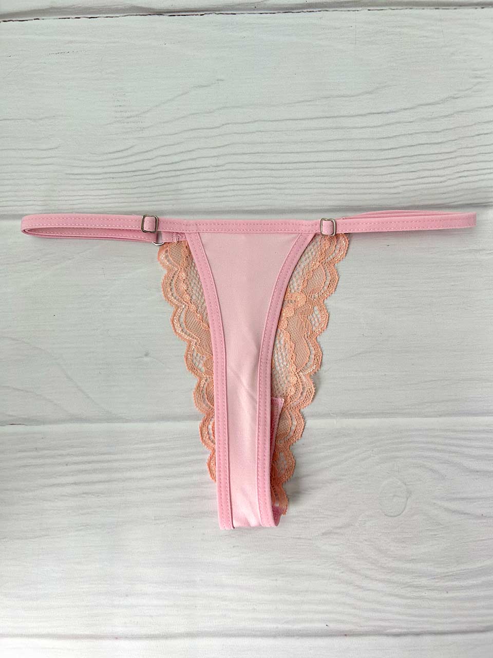 Tanga mariposa rosa