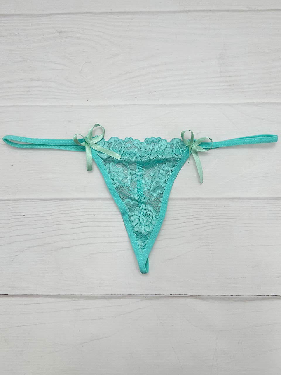 tanga moños a los lados menta