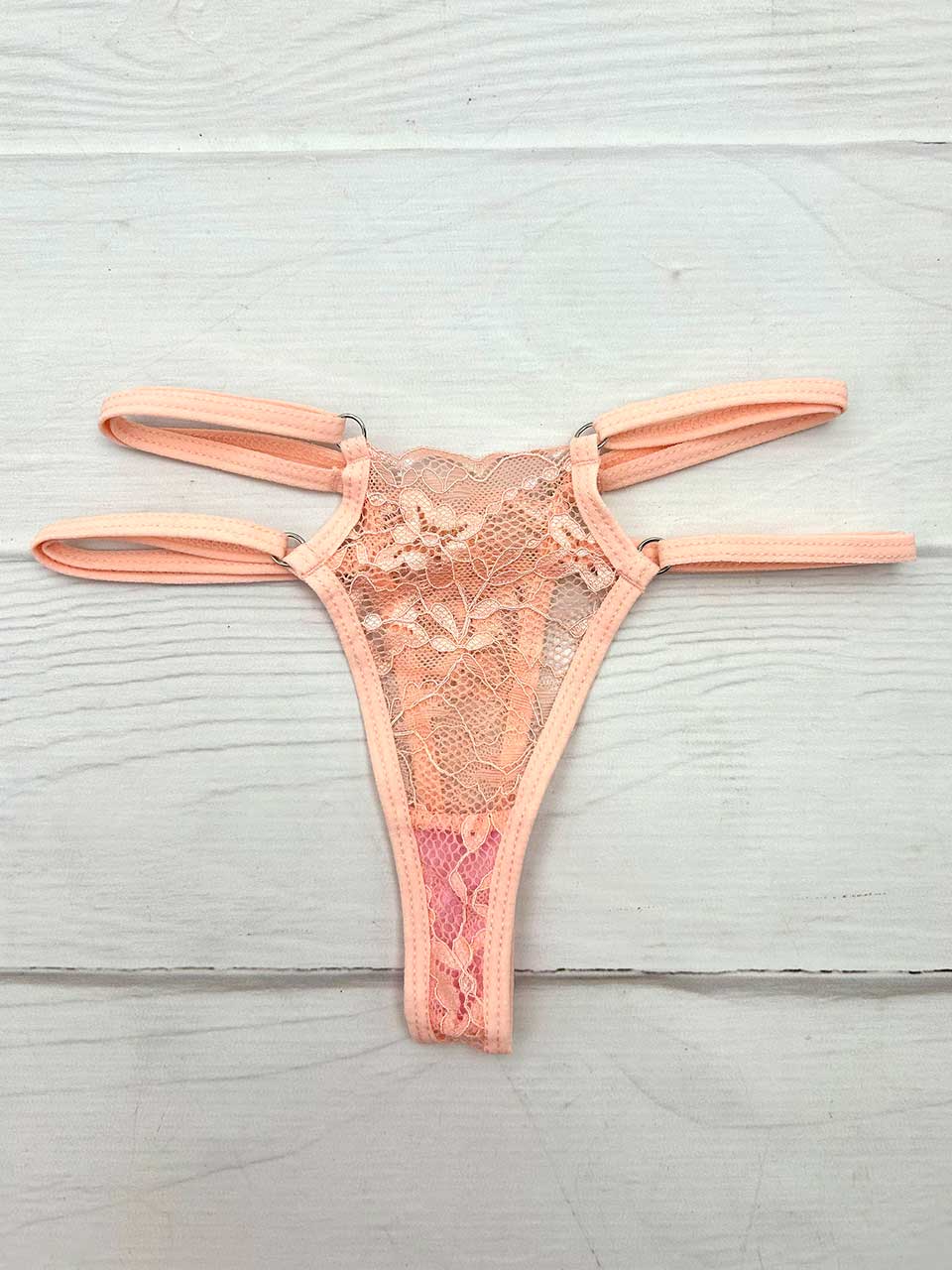 Tanga triangulo rosa