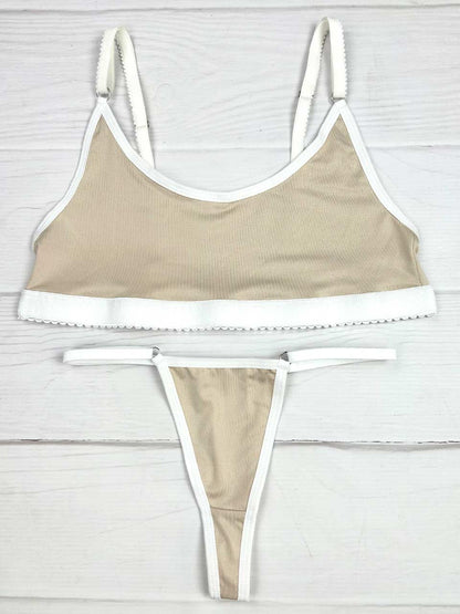Conjunto basico beige con blanco