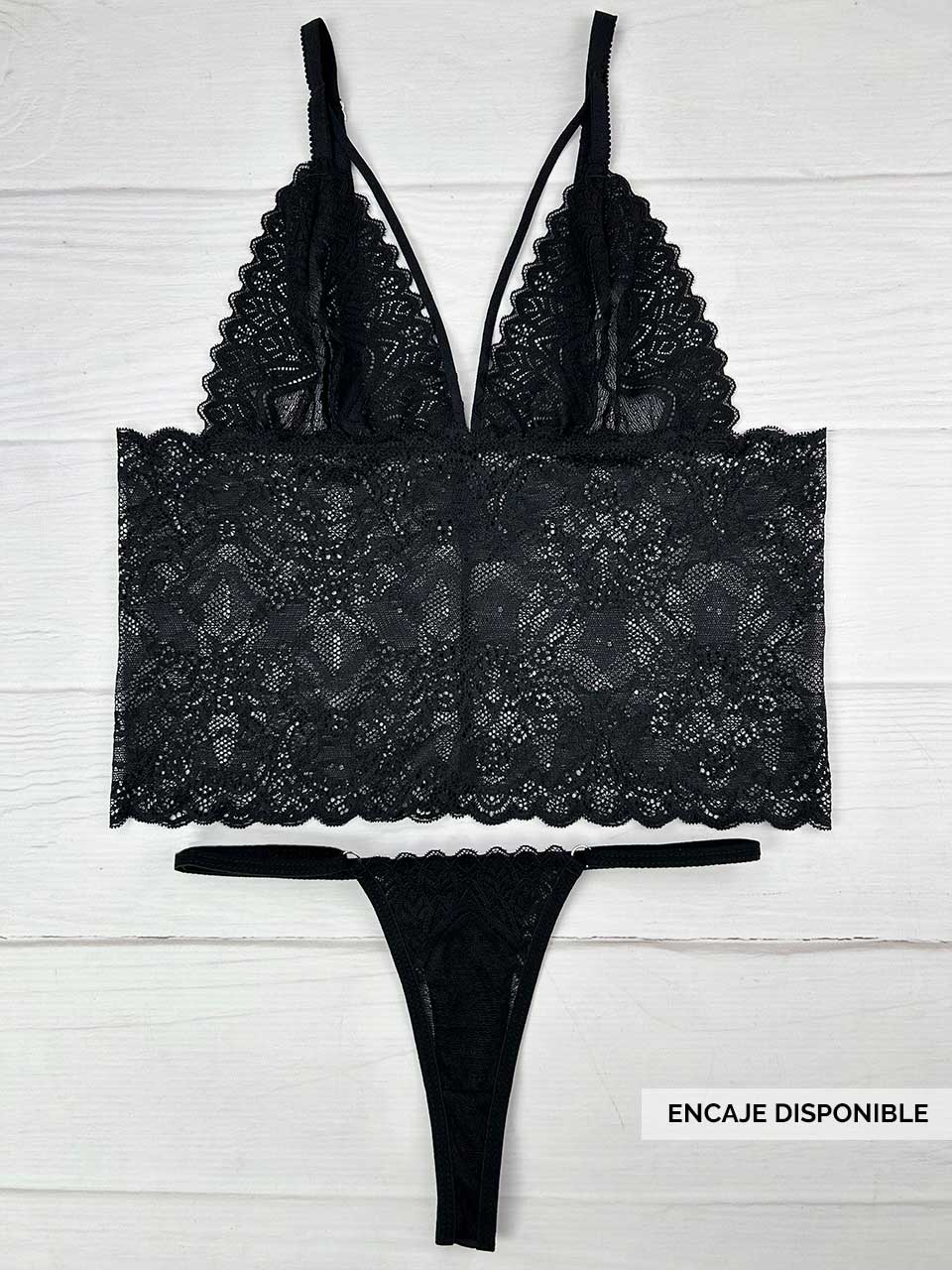 Conjunto crop top negro
