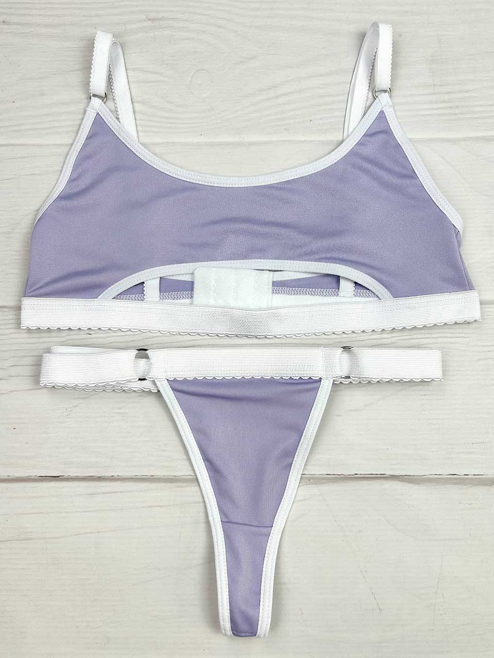 Conjunto deportivo lila