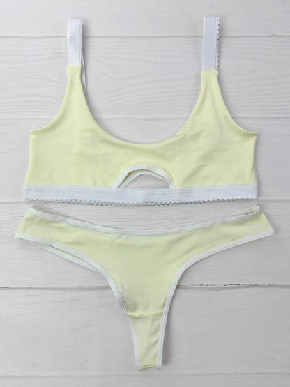 Conjunto esencial amarillo