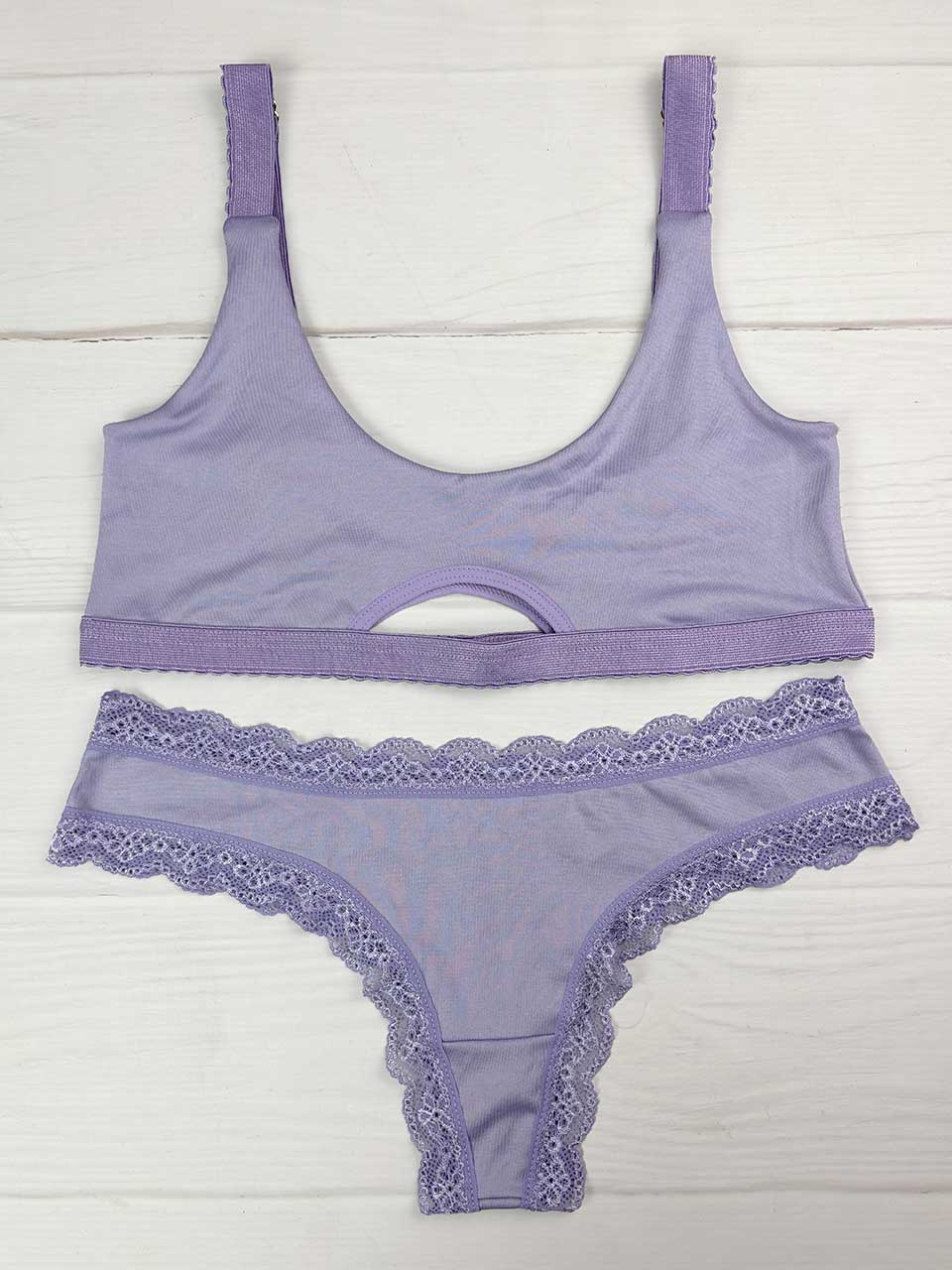 Conjunto esencial lila