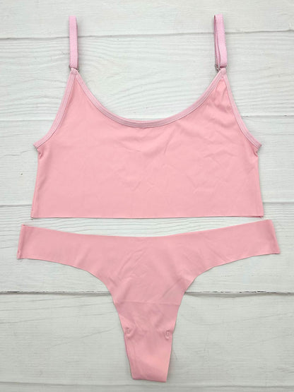 Conjunto invisible rosa