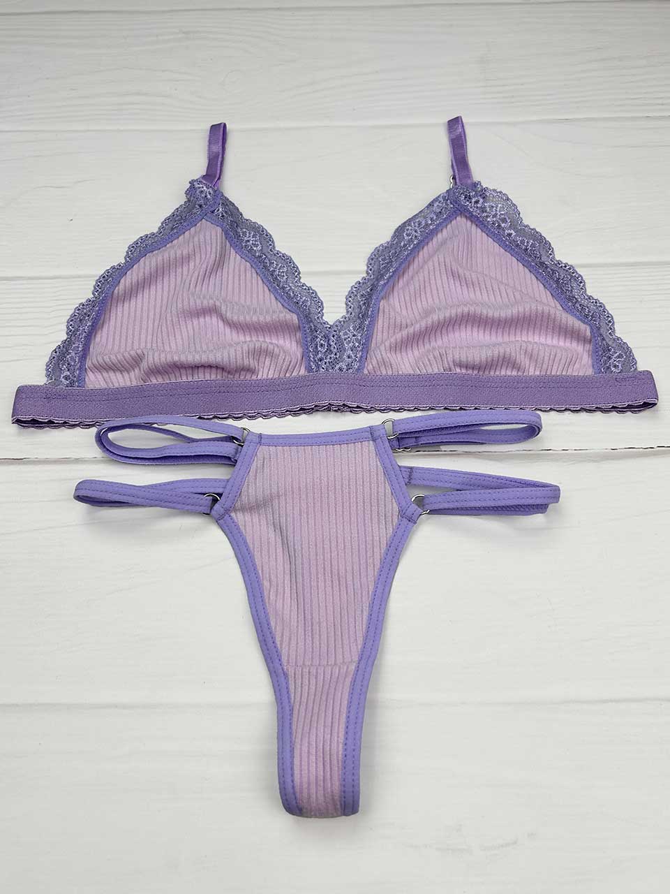 Conjunto rib triangulo lila