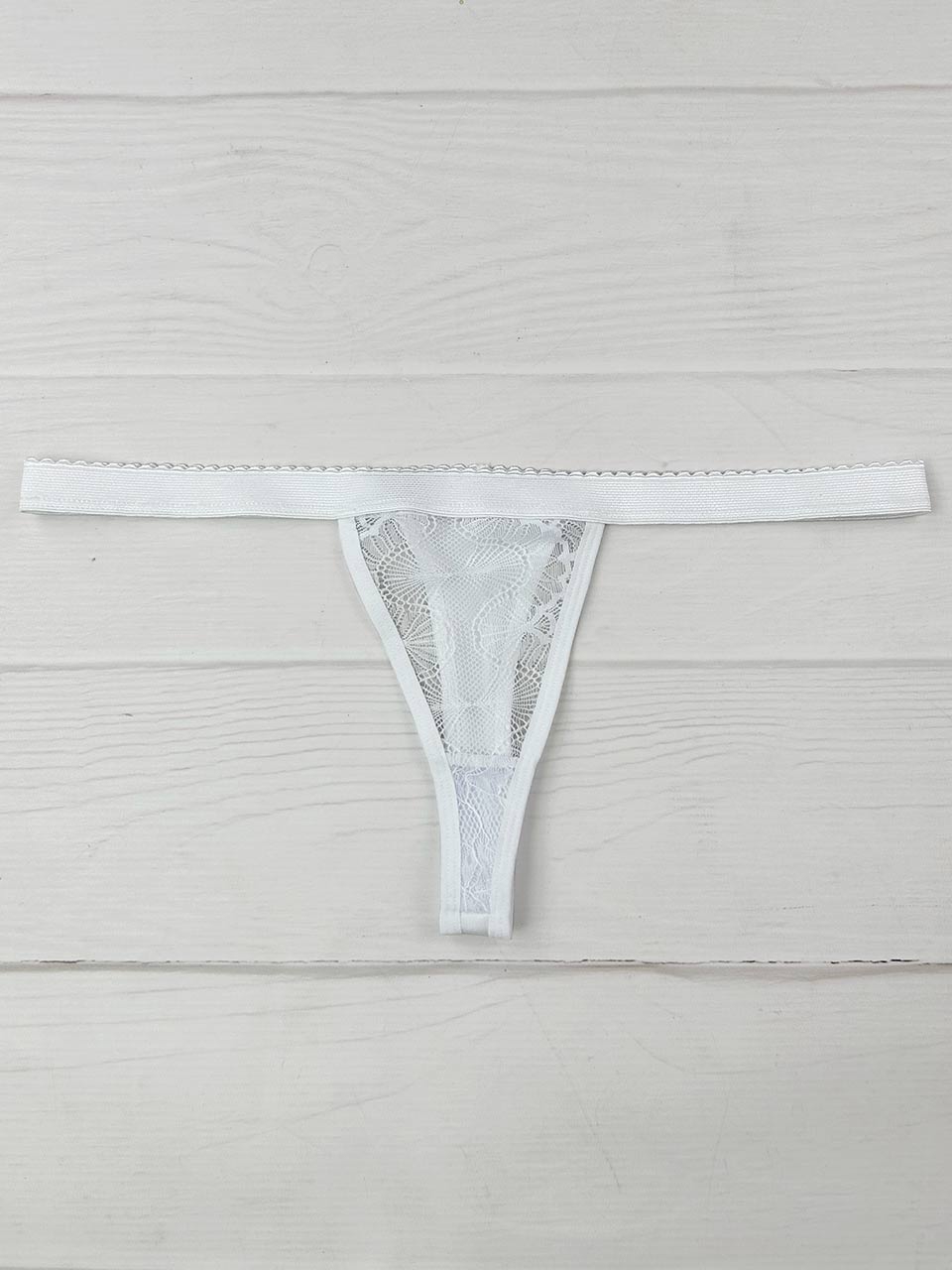 Tanga contorno encaje blanca