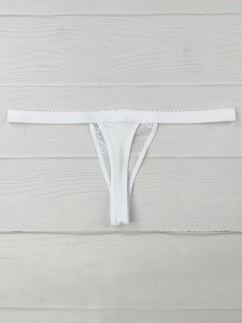 Tanga contorno encaje blanca