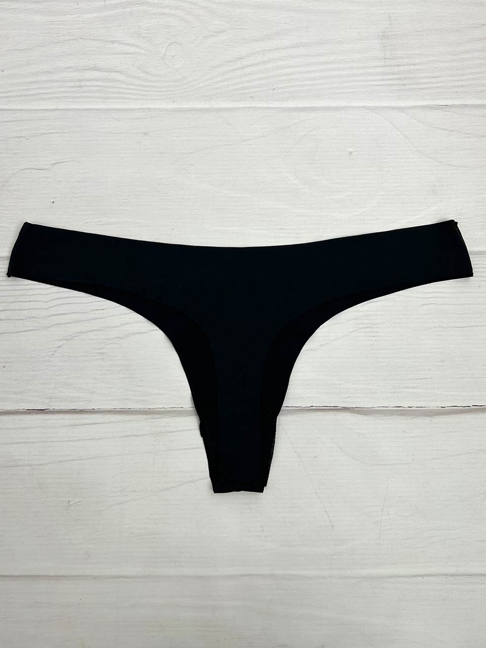 Tanga invisible negro