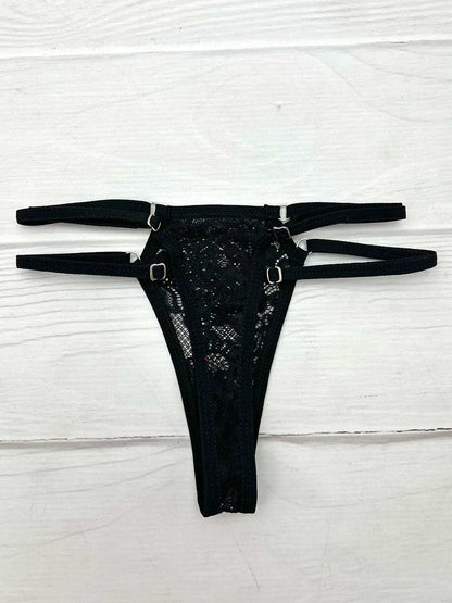 Tanga triangulo negro